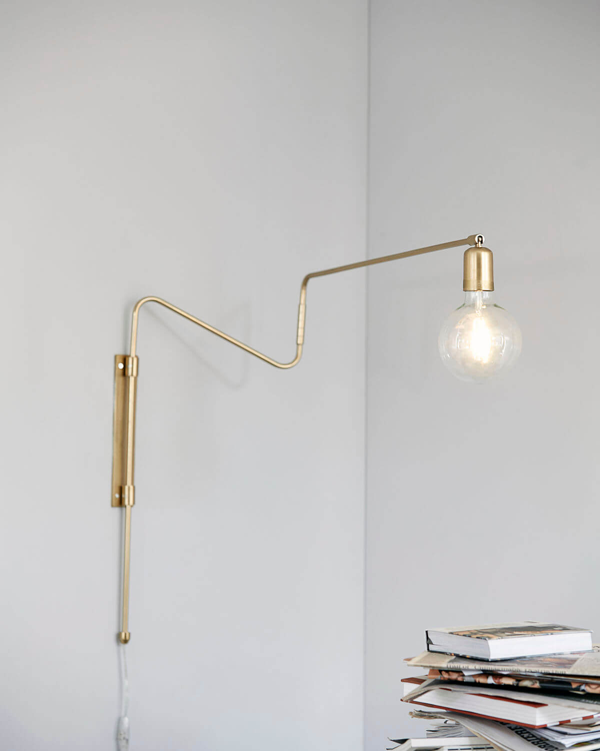 House Doctor Grote Wandlamp Swing Messing