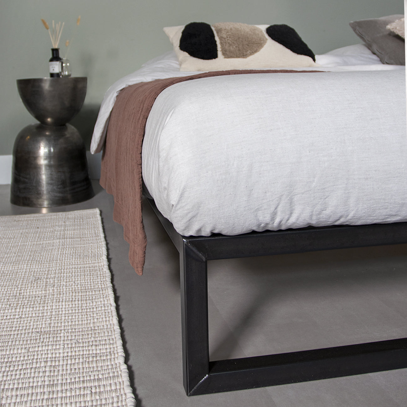 Bedframe Vos