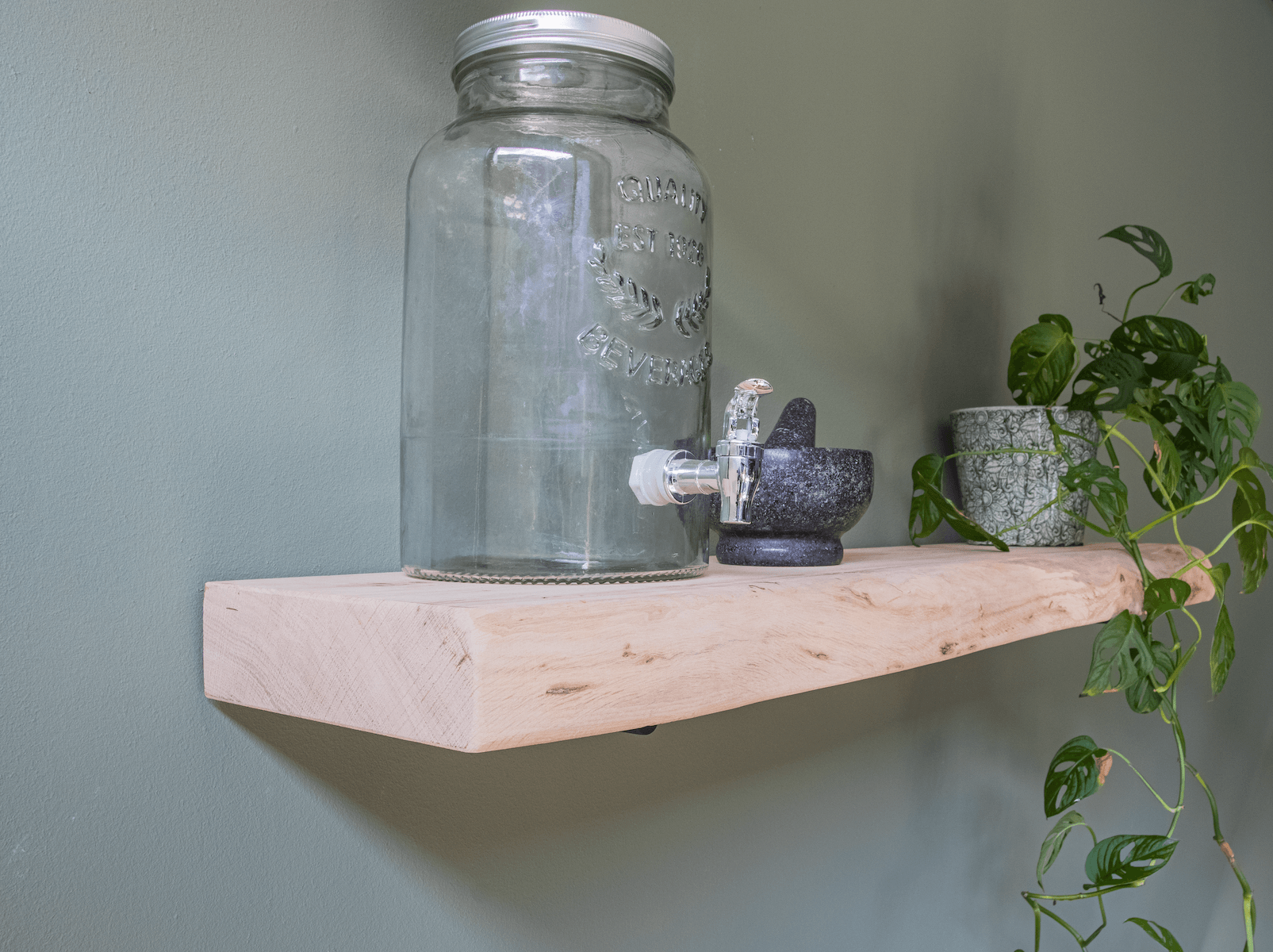 Wandplank met Boomstam rand 6 cm dik